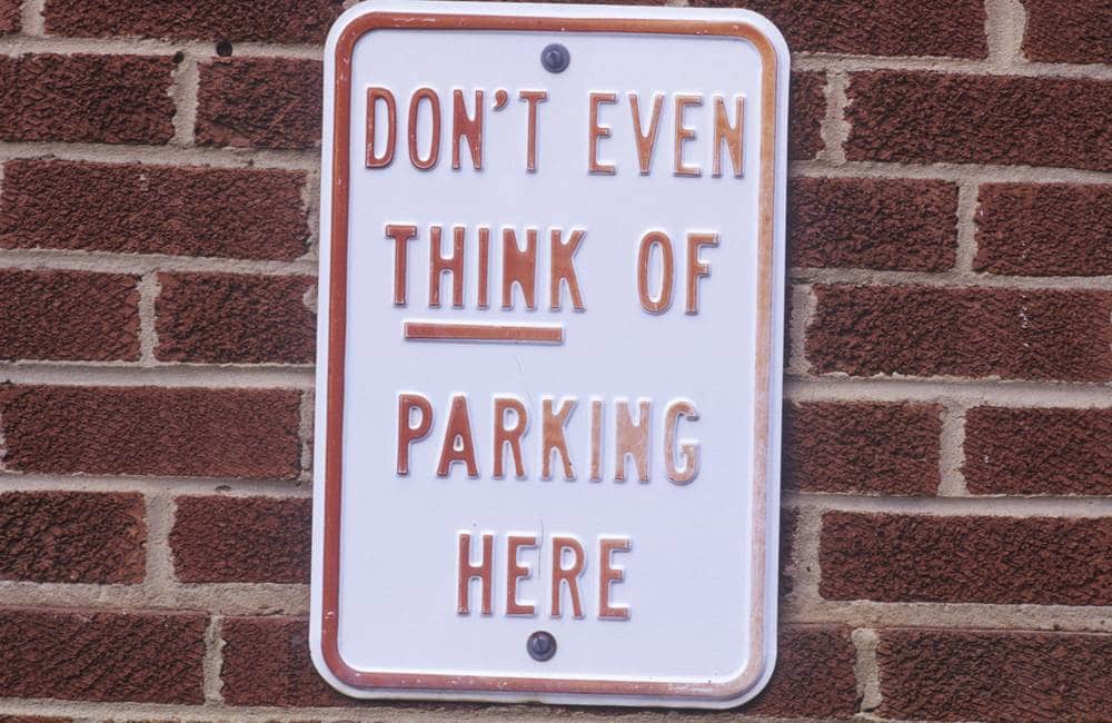 Hilariously Unique Signs That Cost a Pretty Penny – Page 37