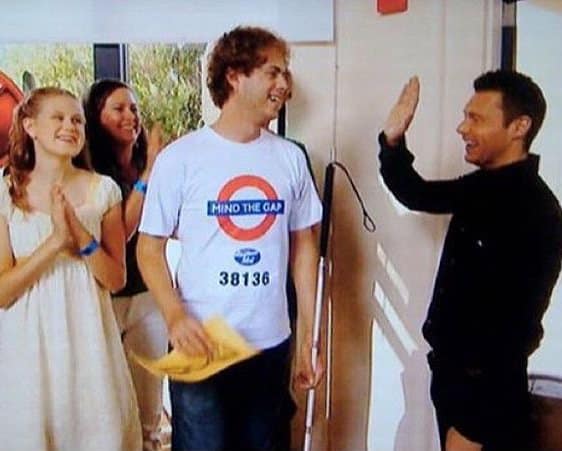 RTÉ 2FM on X: "Never forget the time Ryan Seacrest tried to high five a blind guy https://t.co/9yzOiUZ5to" / X