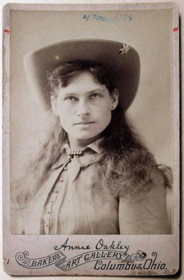 Annie Oakley 061 | Etsy