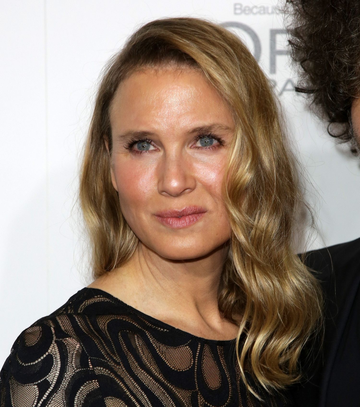 Photos of Renee Zellweger After Alleged Plastic Surgery | Glamour