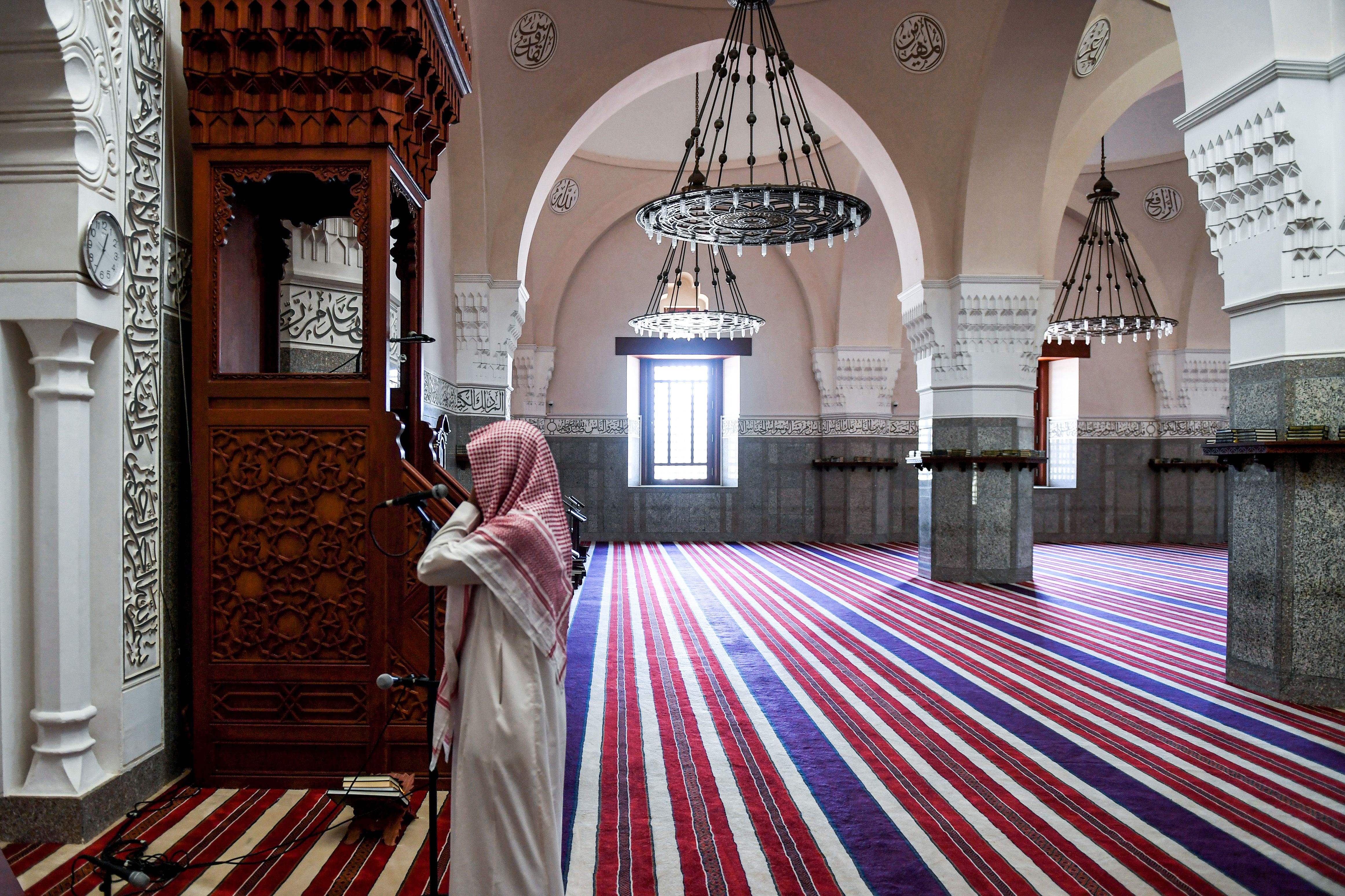Saudi Arabia defends move to reduce volume of call to prayer loudspeakers | The Independent