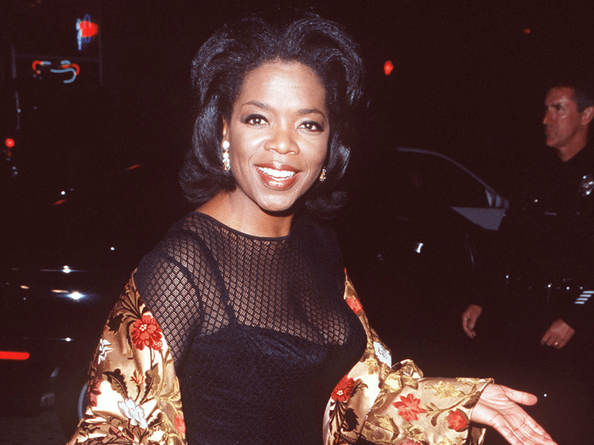 Great Outfits in Fashion History: Young Oprah Winfrey in a Mesh Dress and  Silk Jacket - Fashionista