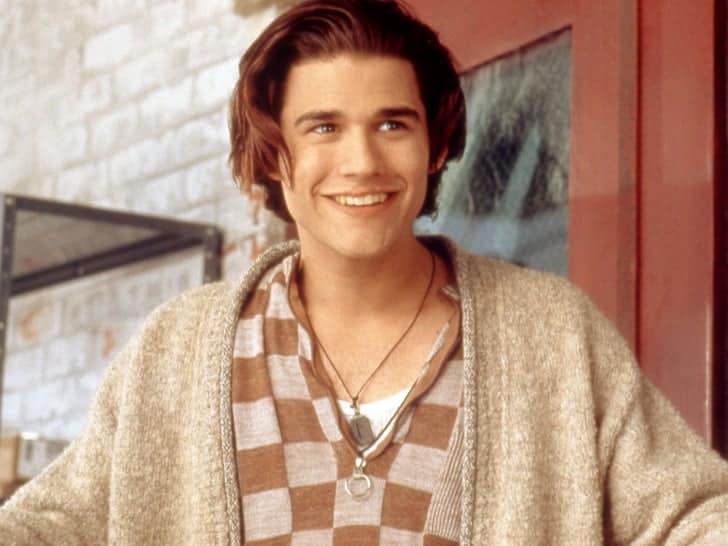 A.J. on 'Empire Records' 'Memba Him?!