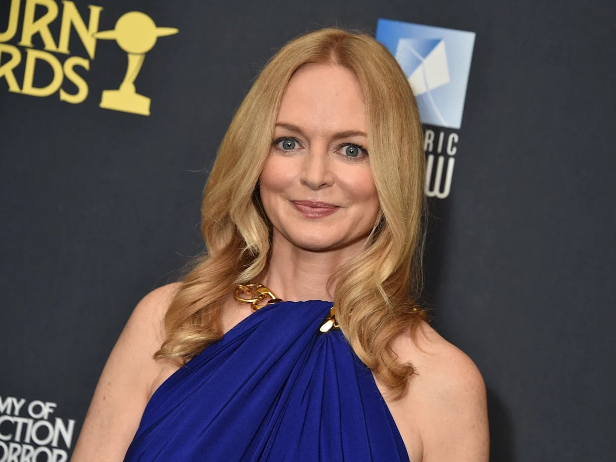 Heather Graham Is Starting 2025 with Sizzling Blue Bikini Photos from Her  Winter Getaway
