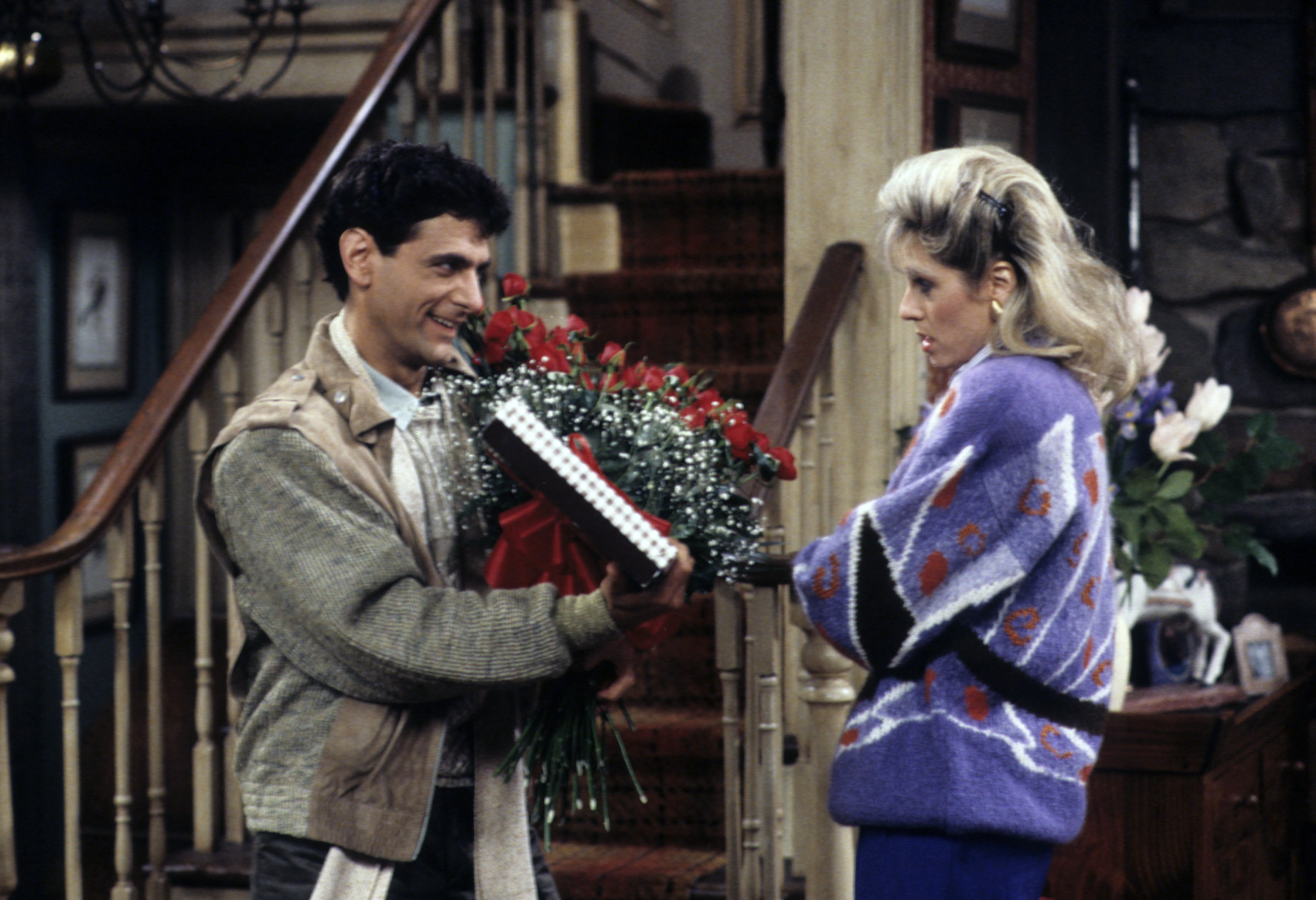 Who's the Boss? (TV Series 1984–1992) - Robin Thomas as Geoffrey Wells -  IMDb