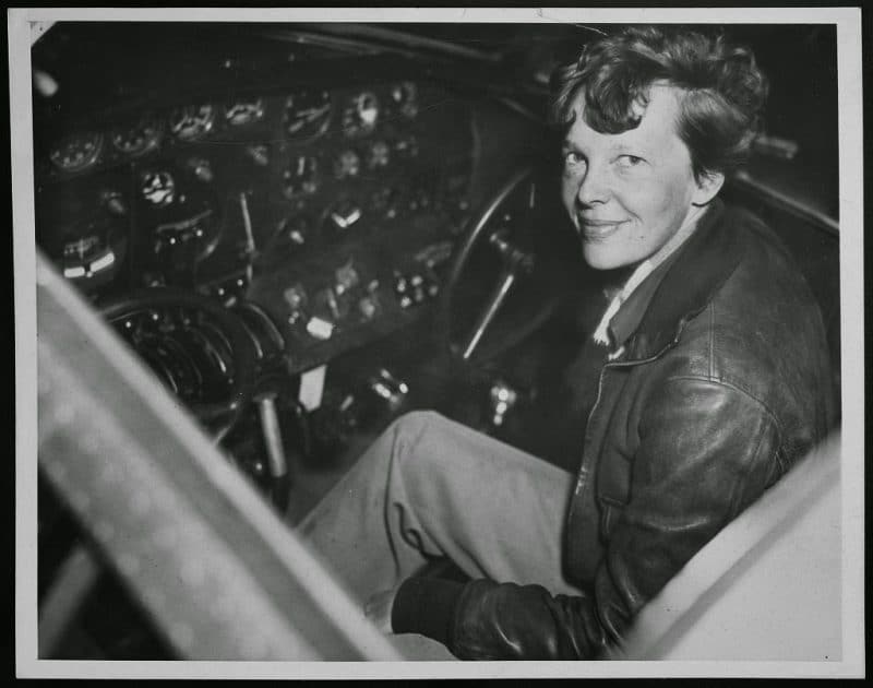 20 Photos of the iconic woman aviator, Amelia Earhart from the 1920s and  1930s | The Vintage News