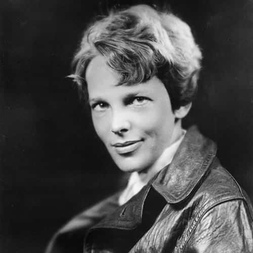 Amelia Earhart: Biography, Pilot, Aviator, Disappearance