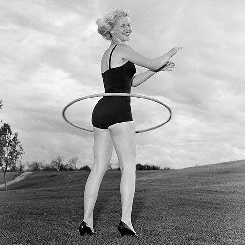 Fads of the Fifties: The Hula Hoop – Retro Dee's Guide to the 1950's