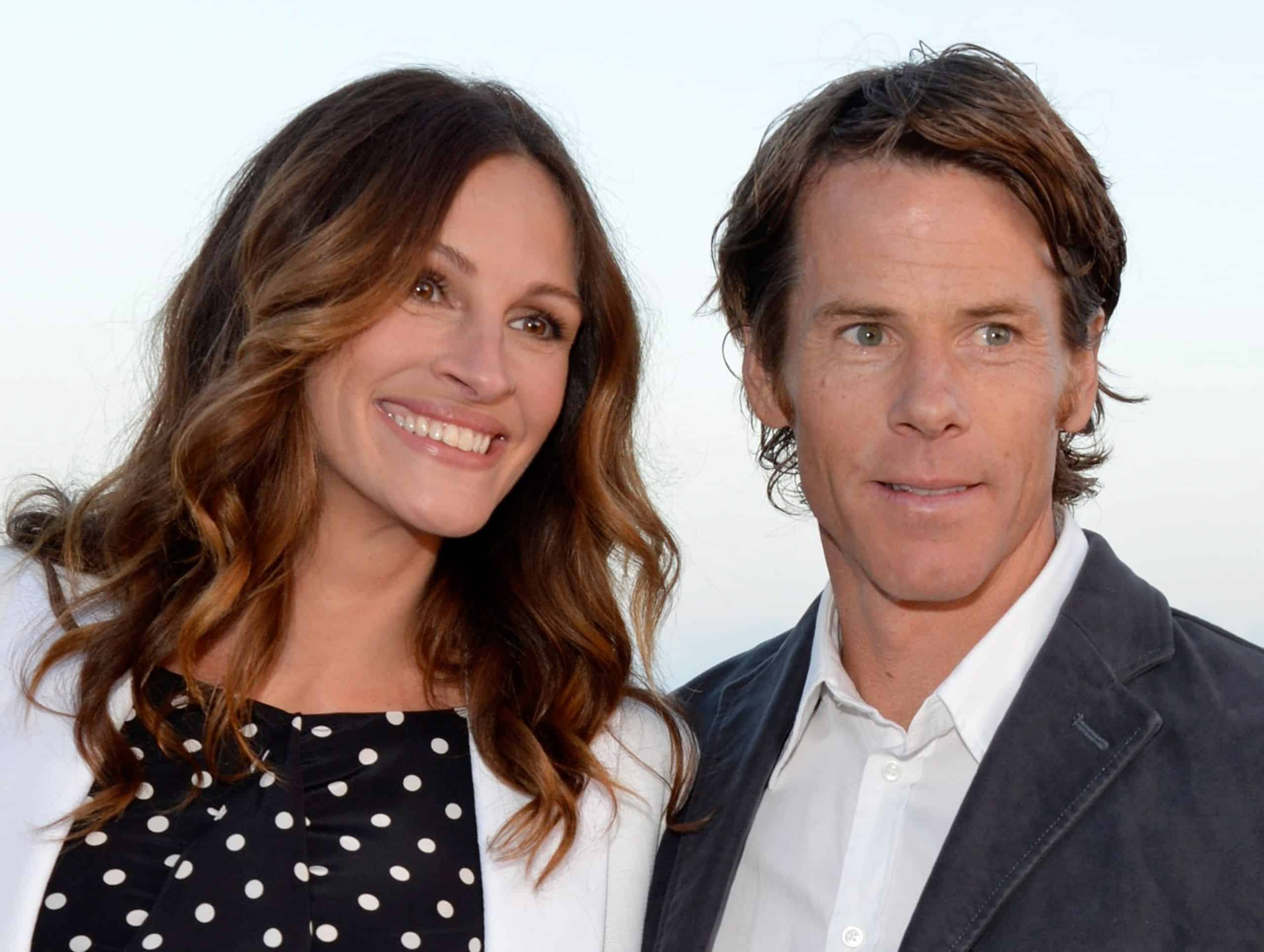 Julia Roberts Calls Marriage to Danny Moder a “Dream Come True” | Vanity Fair