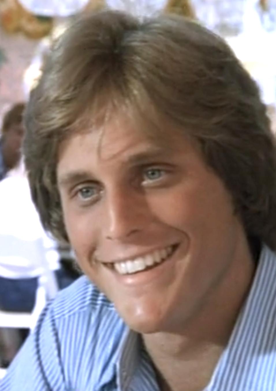 Leigh McCloskey - IMDb