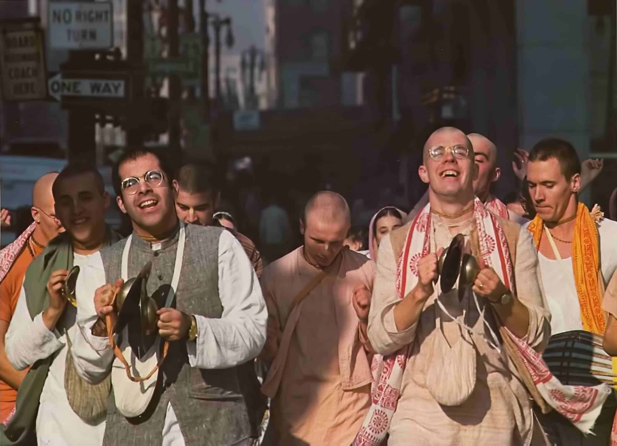 Chanting the Hare Krishna Mantra in Downtown Detroit. – Back to Godhead