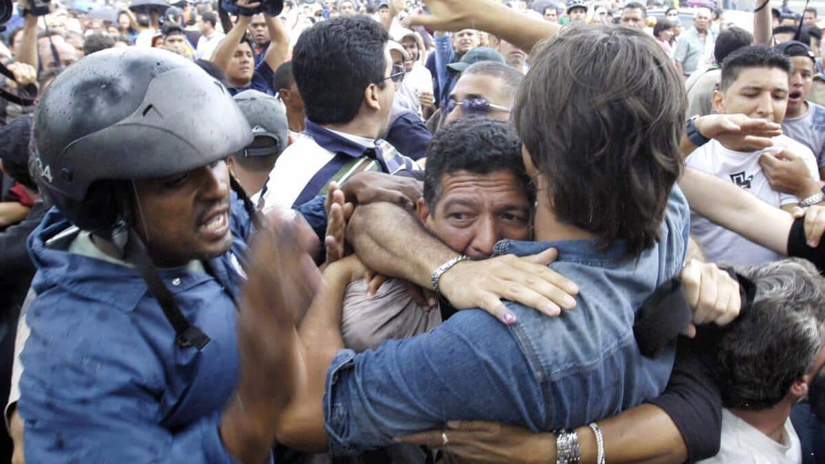 Venezuela's raging homicide epidemic is going unrecorded - Los Angeles Times