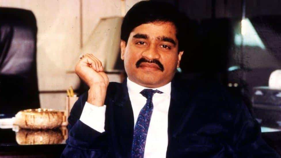 Buyer forfeits 'crime lord' Dawood Ibrahim's Mumbai restaurant - BBC News