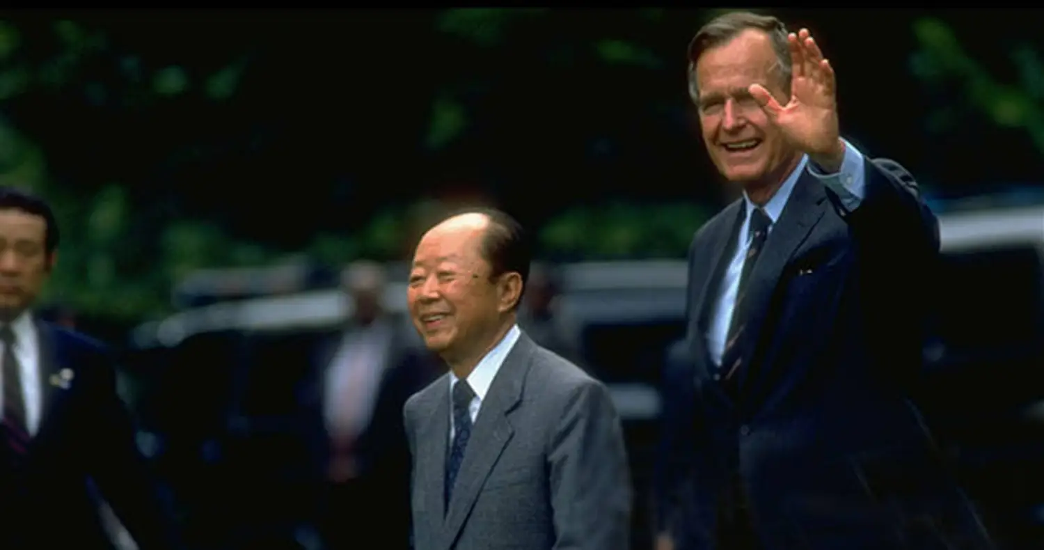 Bushusuru: When Bush Sr. Vomited On A Prime Minister On Live TV