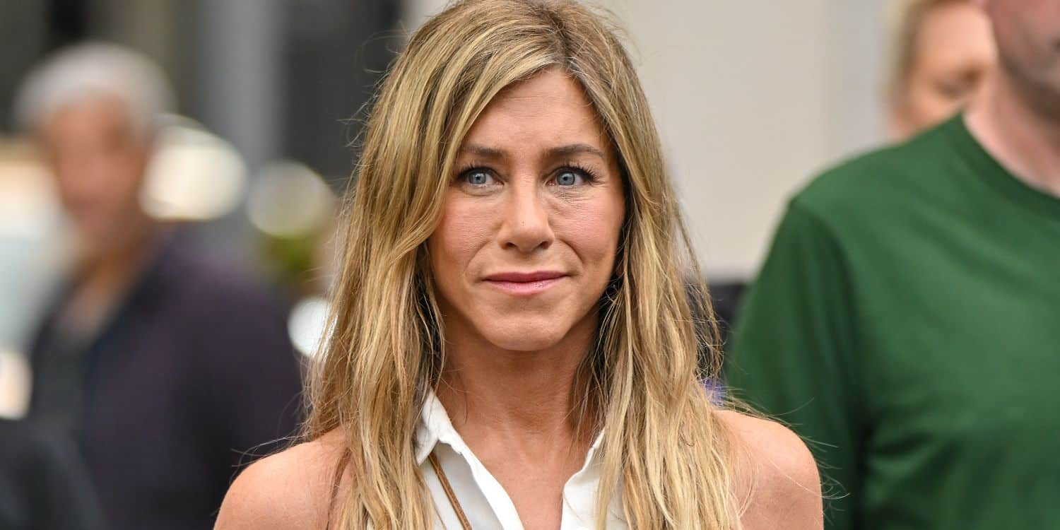 Jennifer Aniston's Curve Cut Layers Are 2025's 'Rachel'