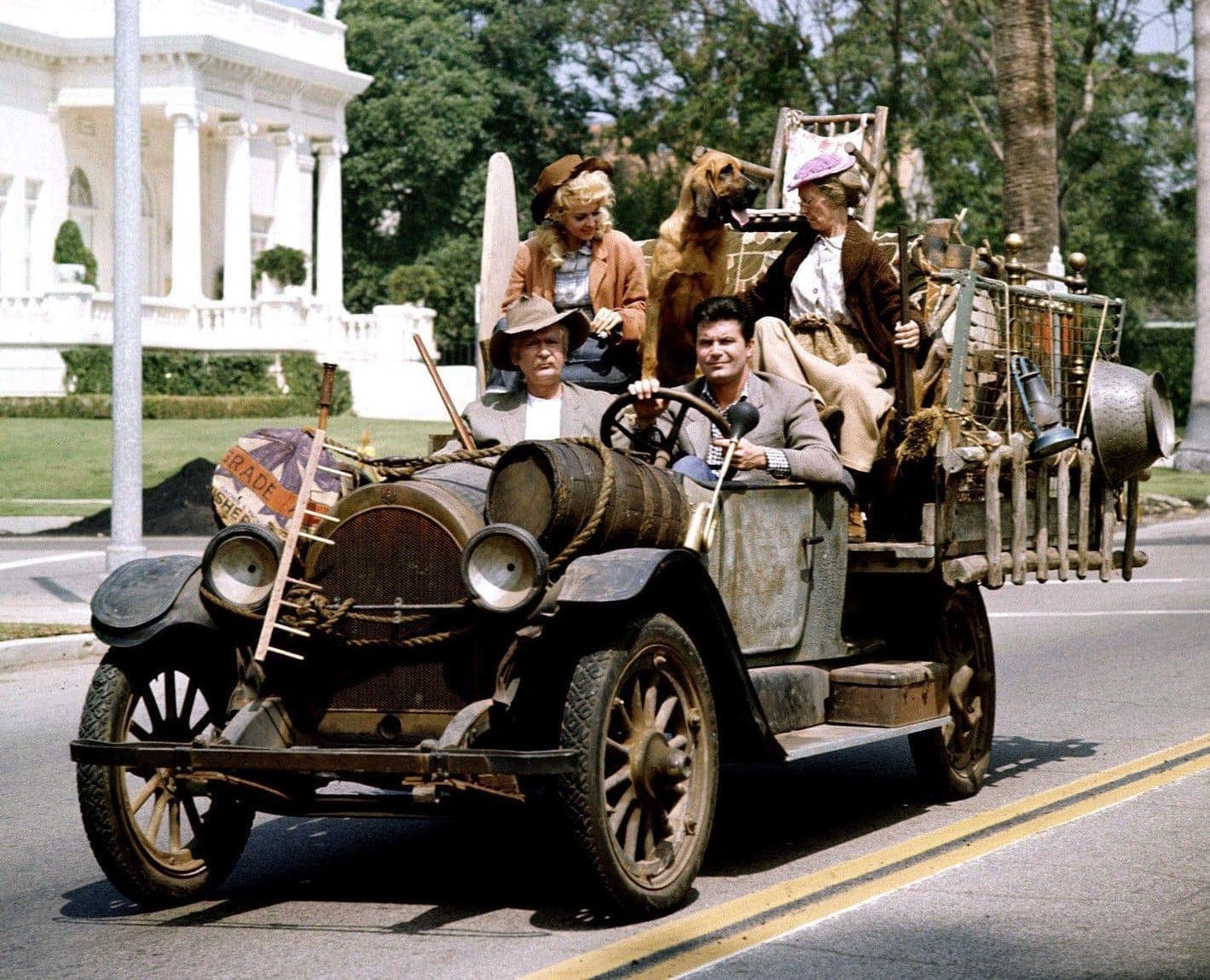 The Beverly Hillbillies Opening and Closing Theme 1962 - 1971 HD