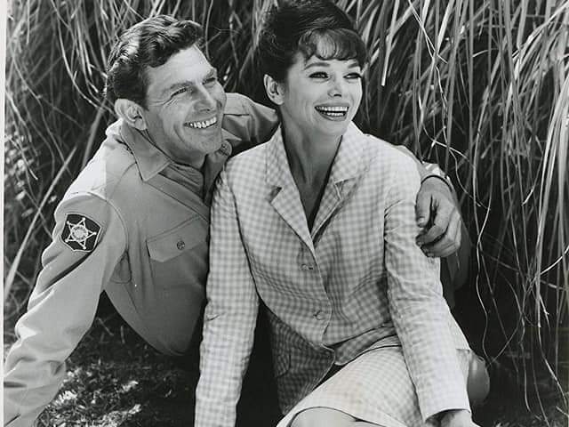 Happy birthday to Aneta Corsaut who would have turned 88 today. Aneta  played the beloved Helen Crump, Andy's longtime girlfriend. Helen made her  debut in S3 Ep 23 "Andy Discovers America". Helen