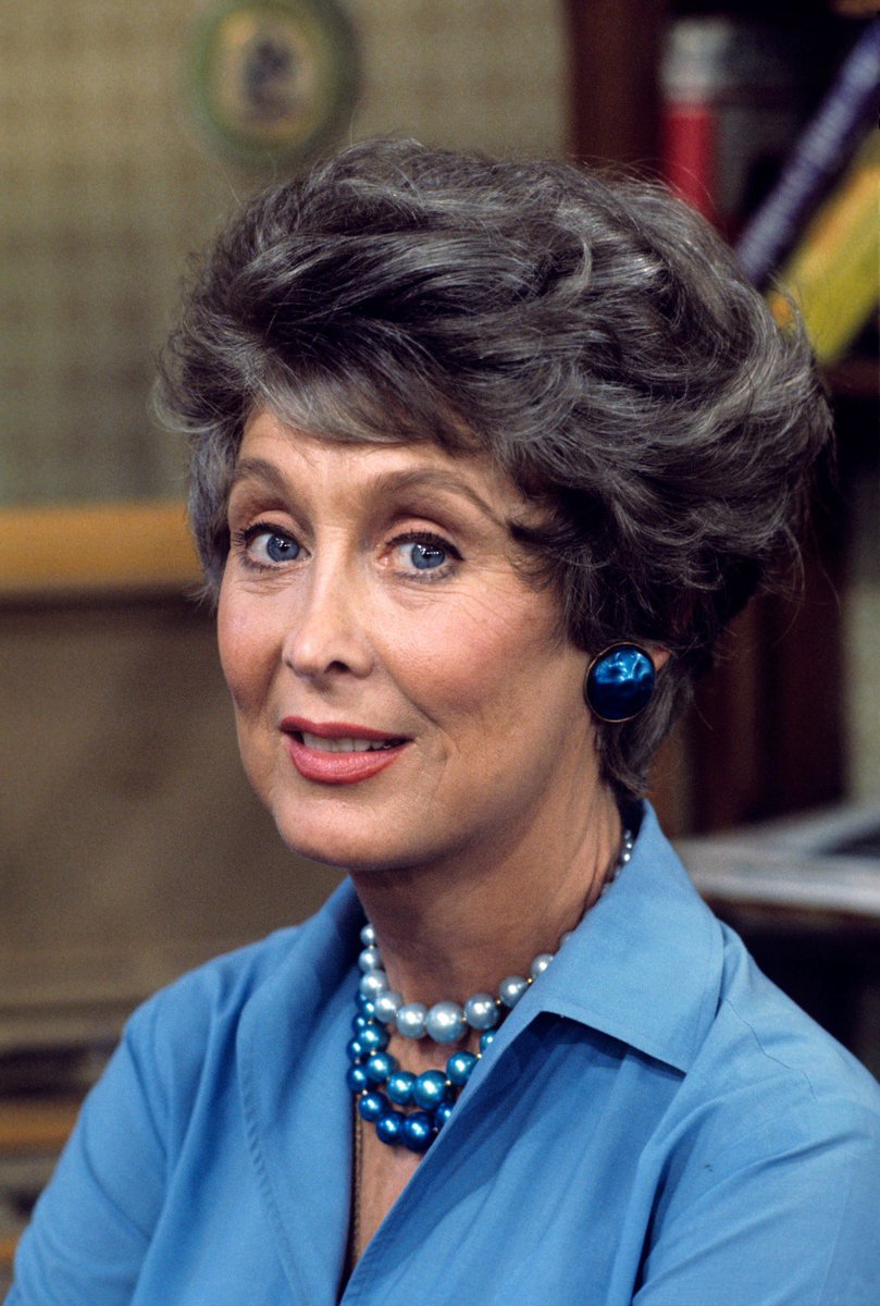 Remembering American actress, comedian, singer and dancer Betty Garrett on  her birthday (May 23, 1919 – February 12, 2011), who appeared in several  musical films, on Broadway, and played Irene Lorenzo on