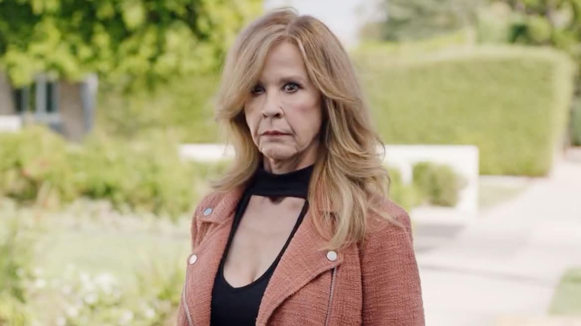 Linda Blair Brings an Exorcist Vibe to Mint Mobile's Halloween Ad | Muse by  Clios