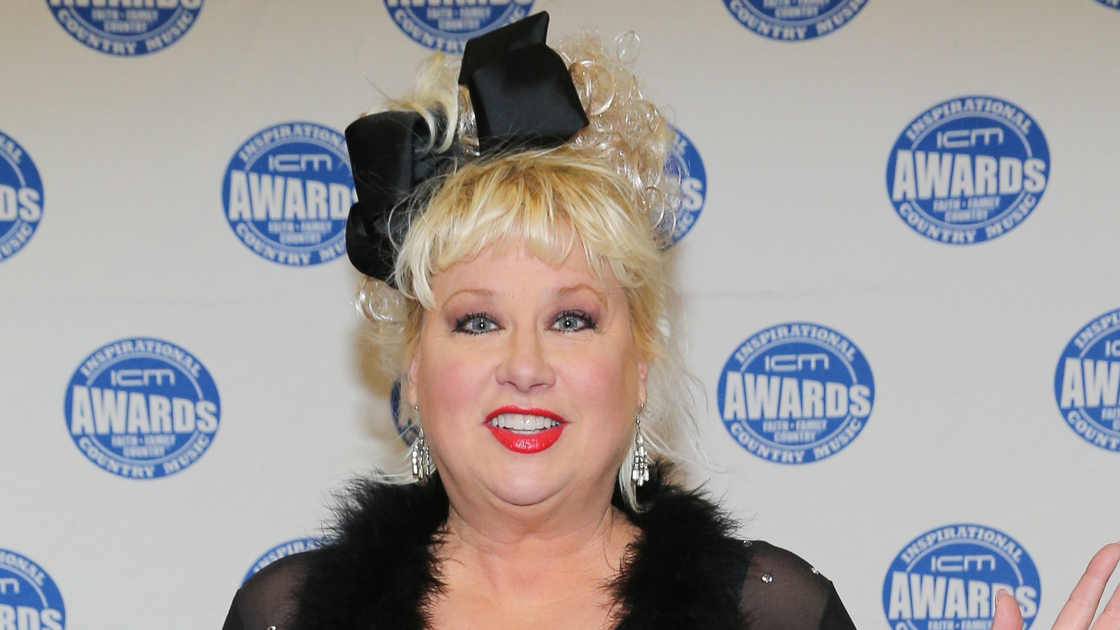 Victoria Jackson Is "Not Sad" Amid Inoperable Tumor Diagnosis