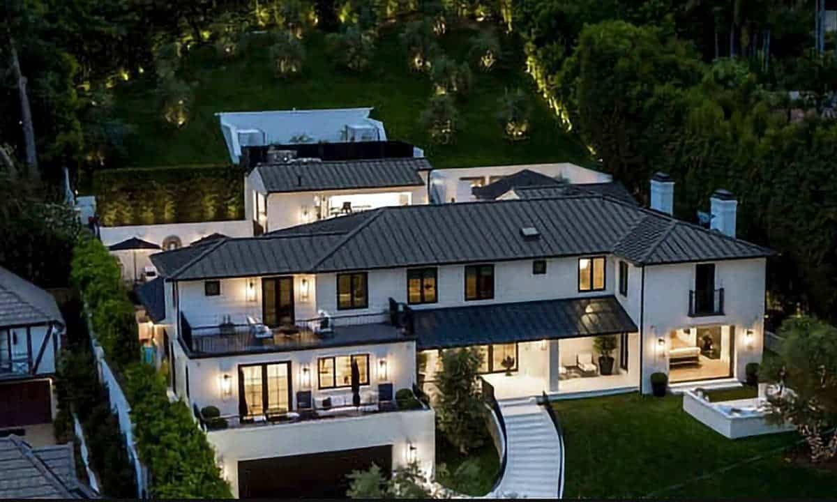 Rihanna's new $13.8 million Beverly Hills mansion