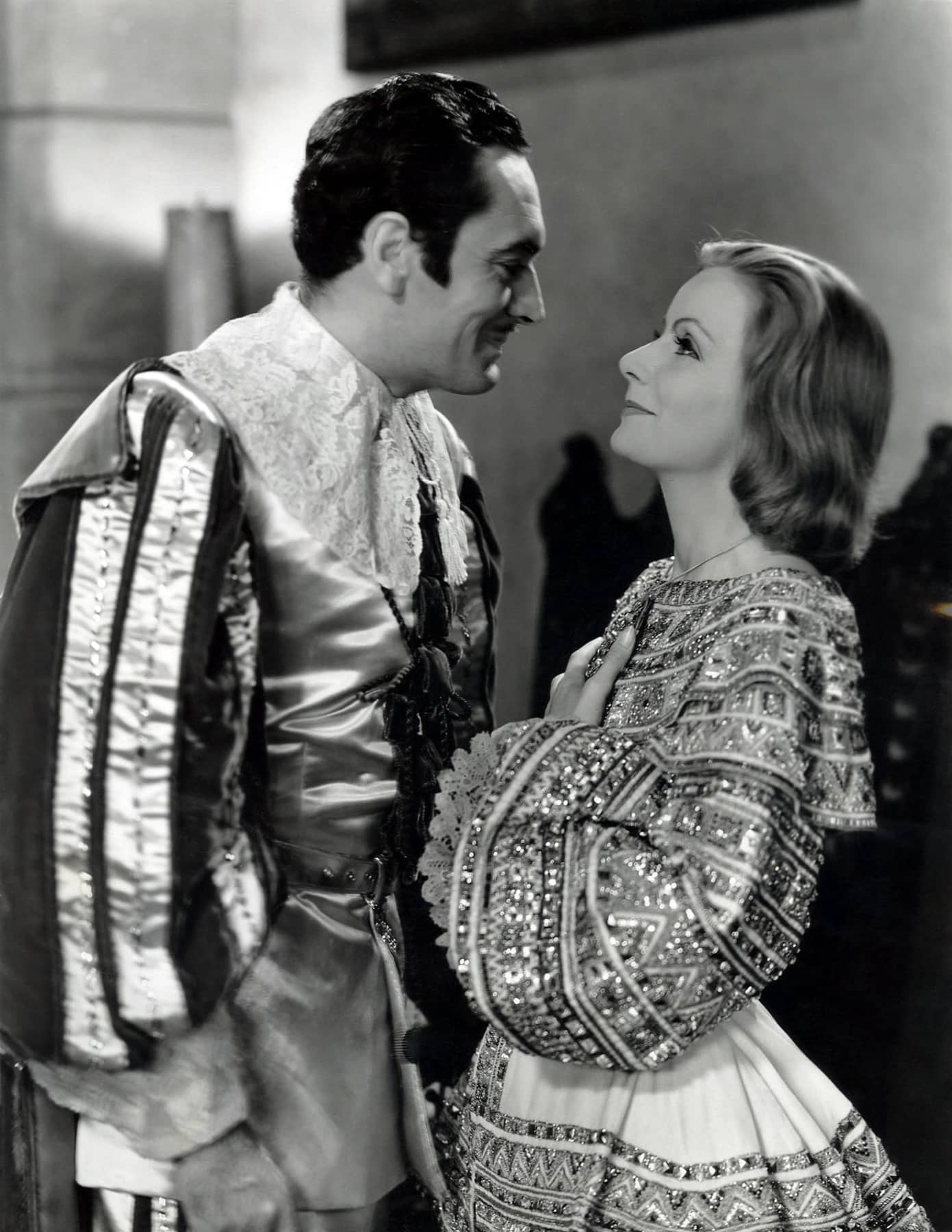 Dynamic Duos: Greta Garbo and John Gilbert | The Hollywood Revue