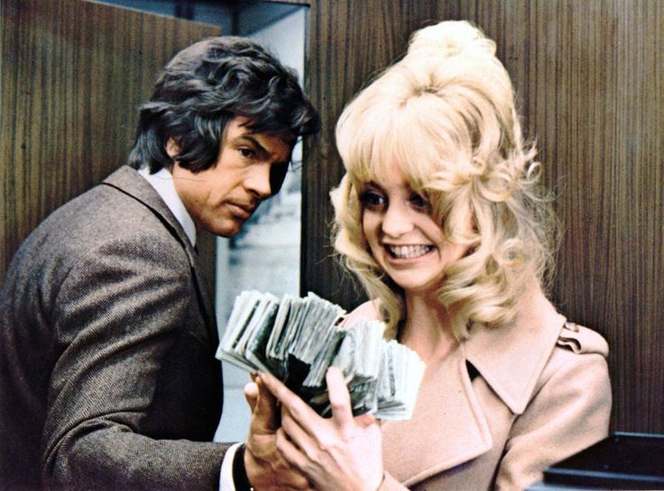 Dollars) movie still, 1971. L to R: Warren Beatty, Goldie Hawn.