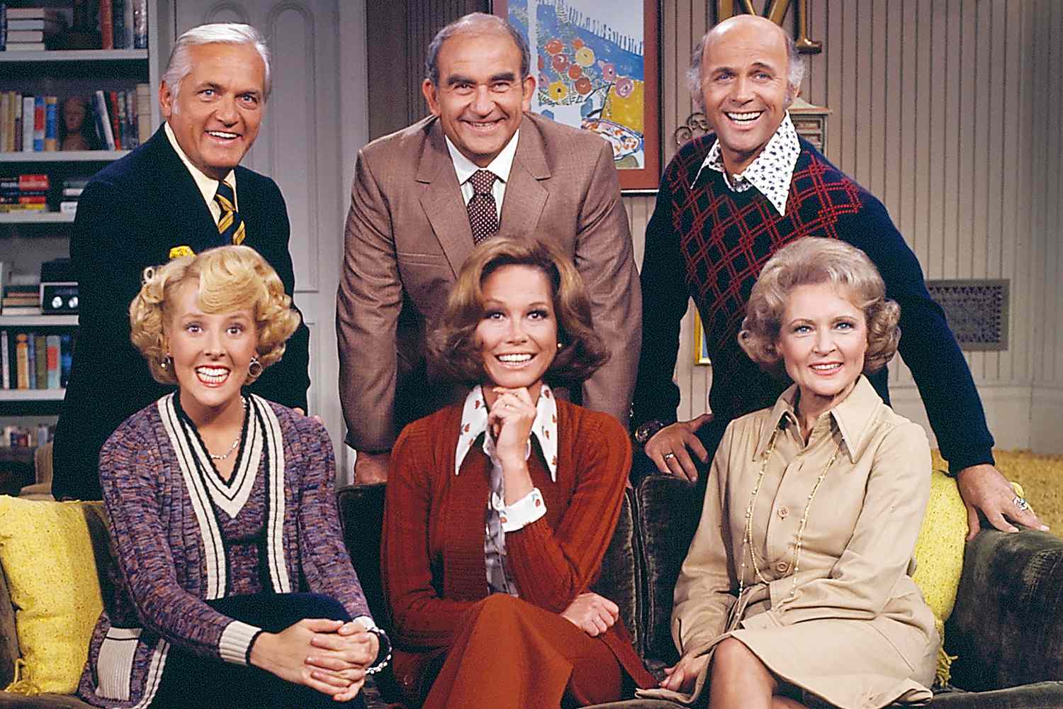What Happened to the Cast of The Mary Tyler Moore Show?