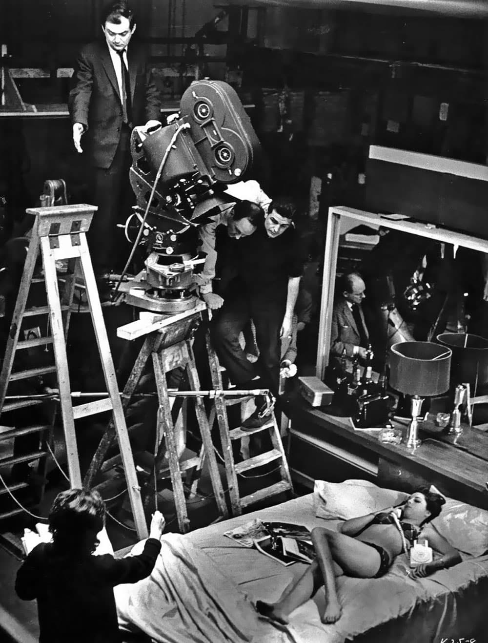 60-Behind-Scenes-Photos-1929-2014