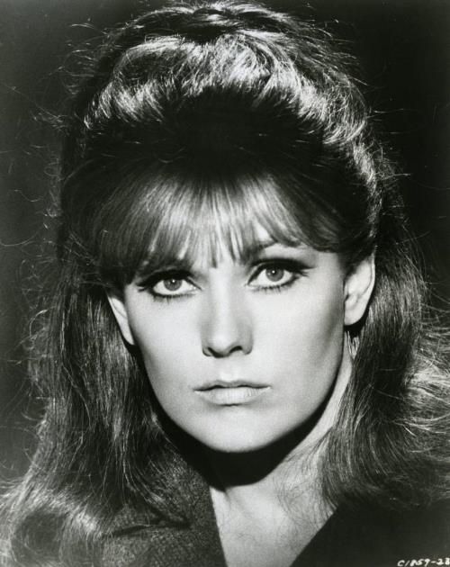 Kim Novak.