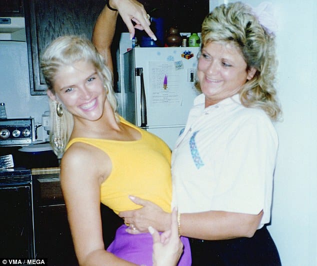 Anna Nicole Smith's mom warned daughter life was in danger | Daily Mail Online