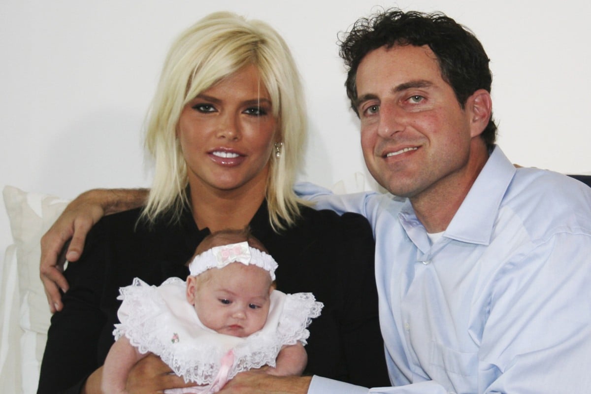 Where is Anna Nicole Smith's lookalike daughter Dannielynn Birkhead now?  The 16-year-old is dubbed the 'people's princess' of the Bahamas, modelled  for Guess like mum, and goes to the Kentucky Derby |