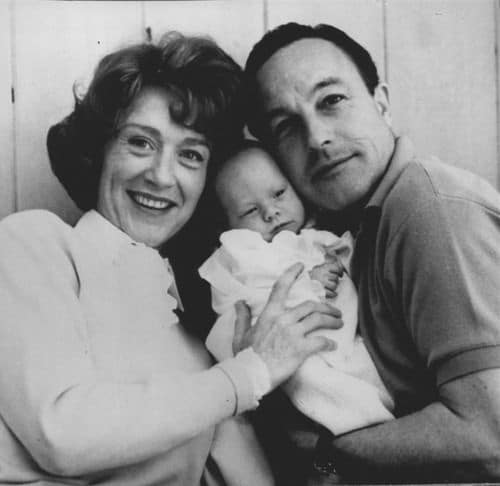 If you were born in 1960 that year veteran actor Gene Kelly married dancer/choreographer/actress Jeanne Coyne. They had 2 children, a boy and a girl. They remained married until she passed from