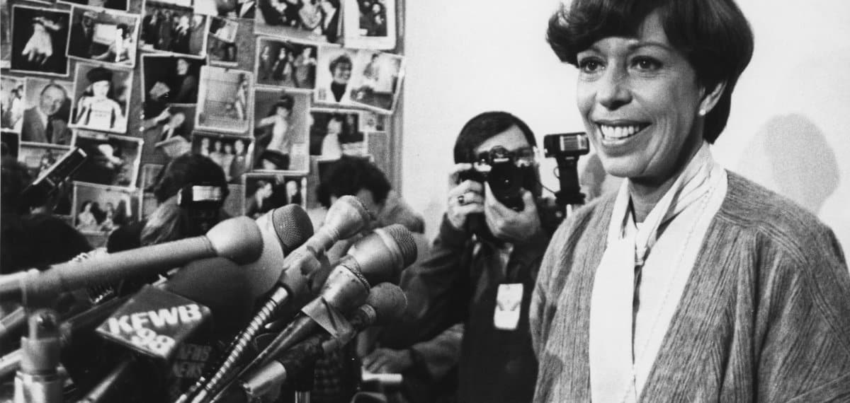 Carol Burnett wins suit, other celebrities applaud - UPI Archives