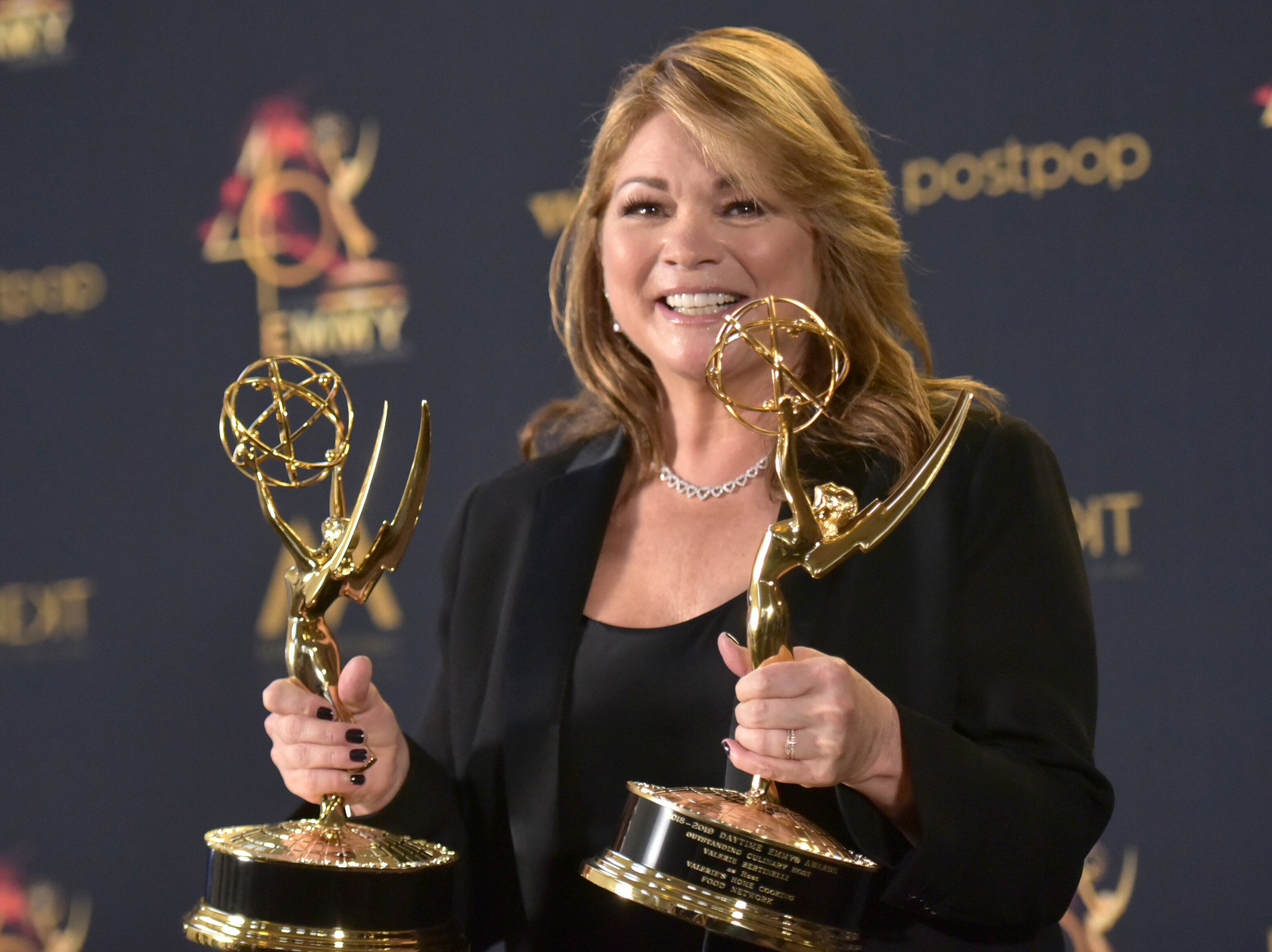 In her new book, Emmy-winning actress details being sexually abused as a  child - silive.com