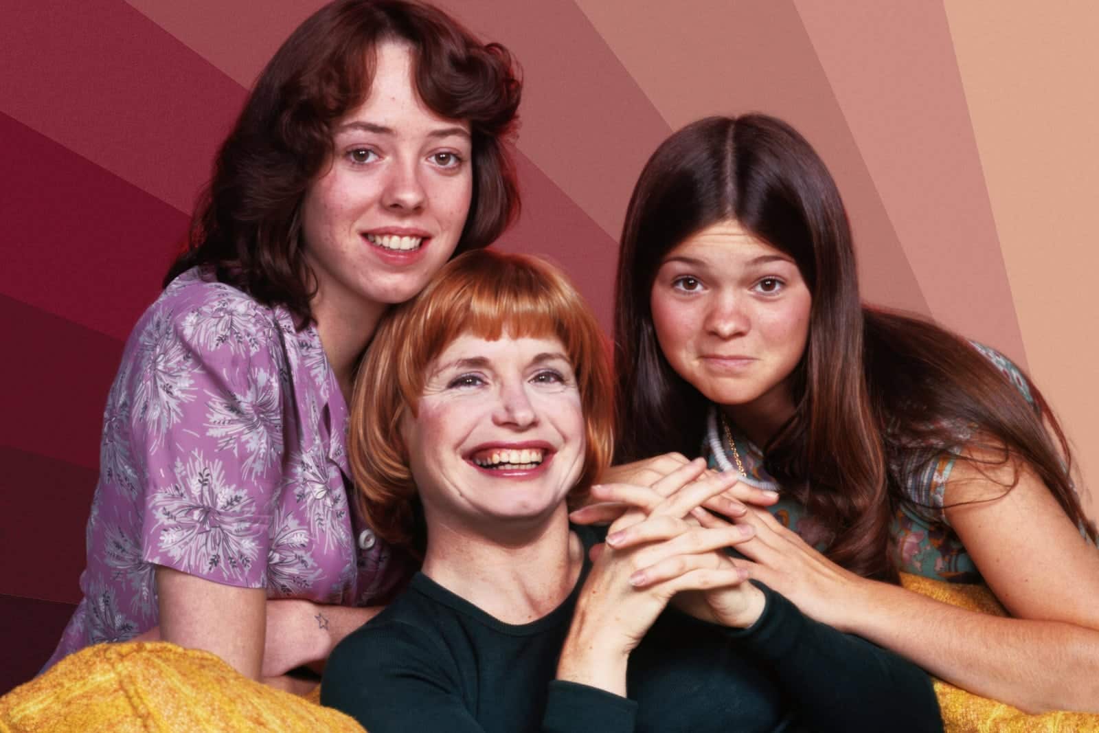 One Day at a Time 1975 - 1984 Opening and Closing Theme