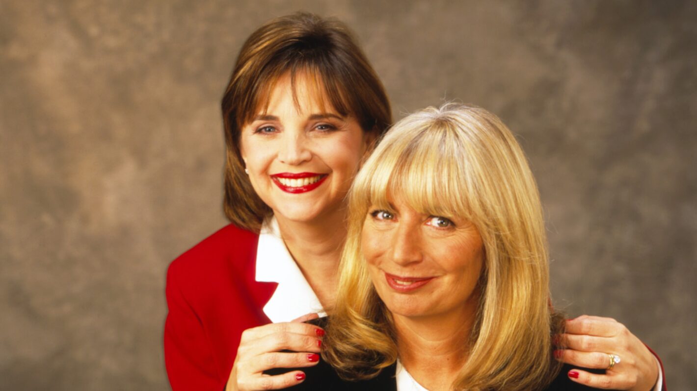 30th Anniversary of the 'Laverne & Shirley' Reunion Special: When Did the  Feuding Stars Make Up?