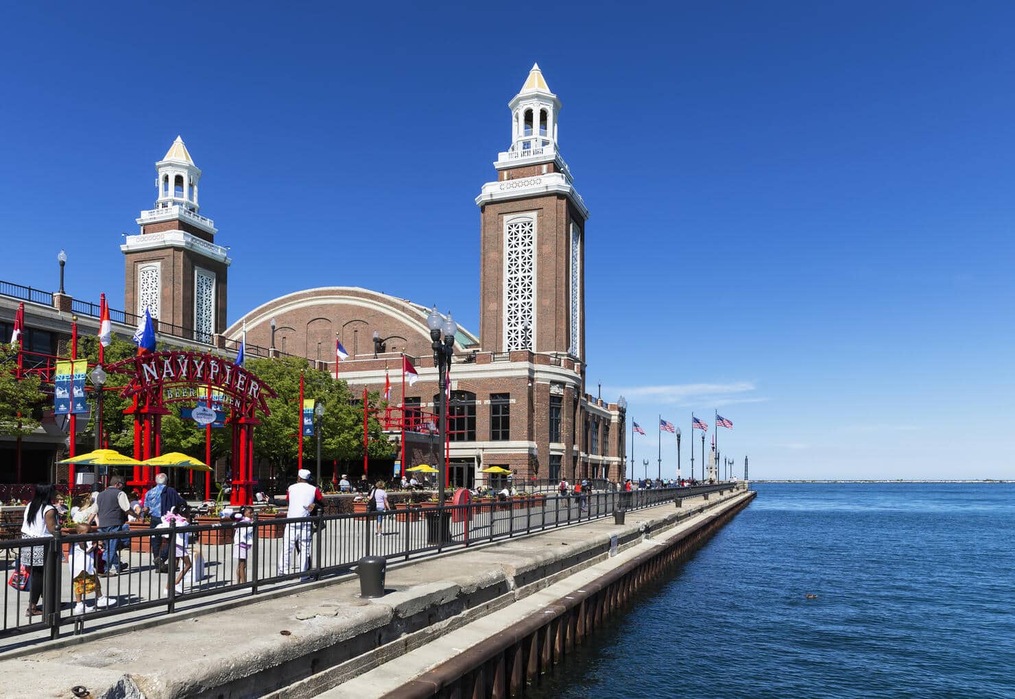 Popular Illinois Spot Named 'Most Boring Tourist Trap' In The Entire State  | iHeart
