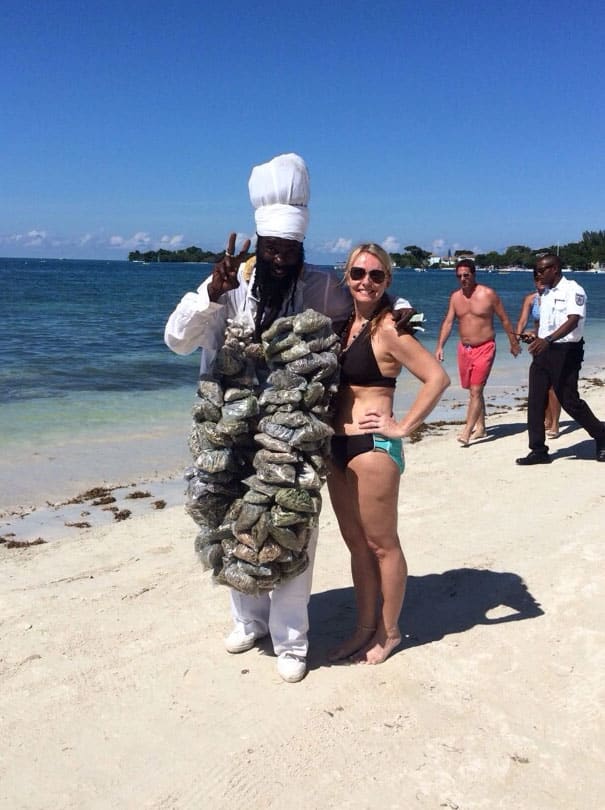 My Mom Stumbled Into This Drug Dealer While In Jamaica My Mom Stumbled Into This Drug Dealer While In Jamaica