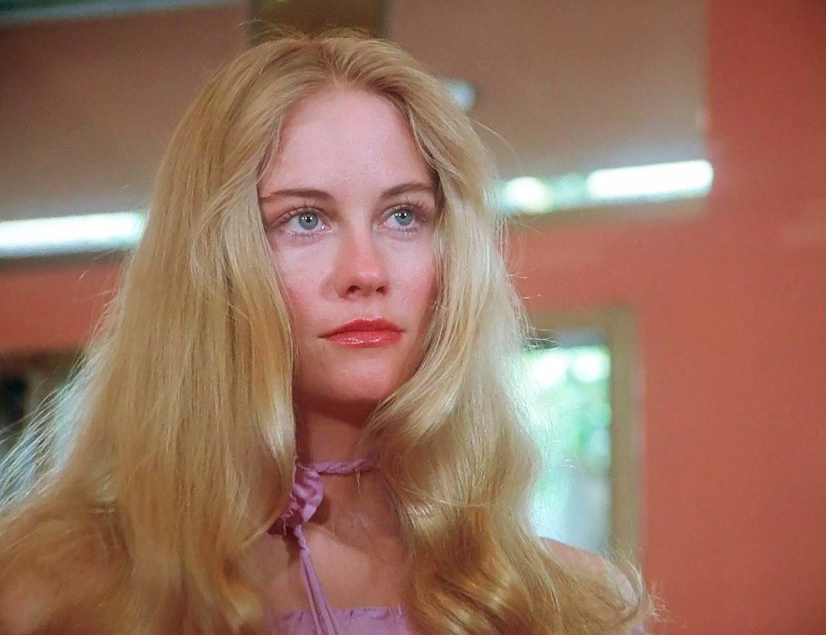 Cybill Shepherd in "A Guide for the Married Woman" 1978